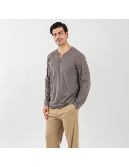 Pijama largo hombre con botones topo - arena pijamas-largos-hombre