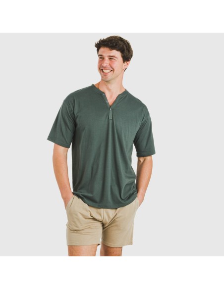 Pijama corto hombre con botones verde - arena pijamas-cortos-hombre