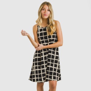 Vestido corto tirantes...