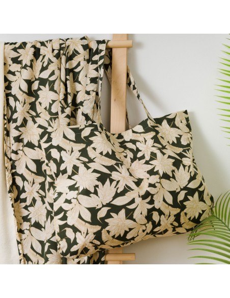 Pack Toalla Pareo + Bolso Charamo verde caceria playa