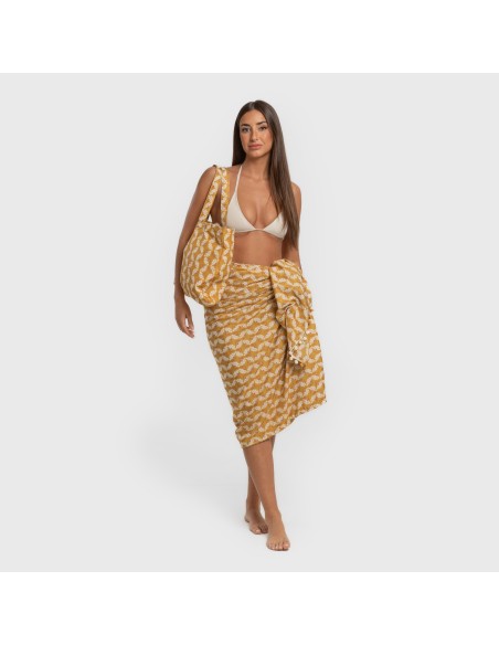 Pack Toalla Pareo + Bolso Calsita ocre playa