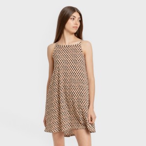 Vestido corto tirantes...