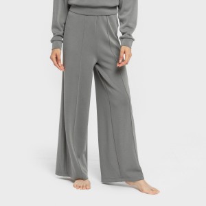 Pantalón largo pinzas...